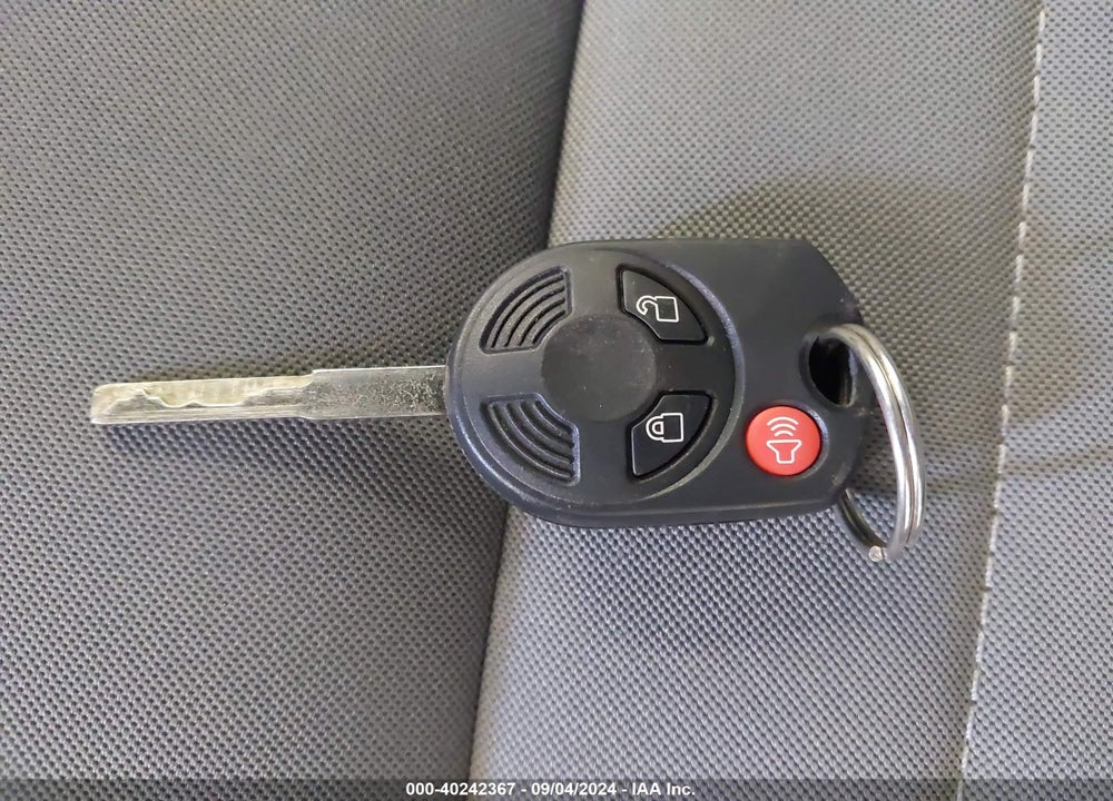 2016 FORD ESCAPE SE VIN: 1FMCU9GX5GUA84842