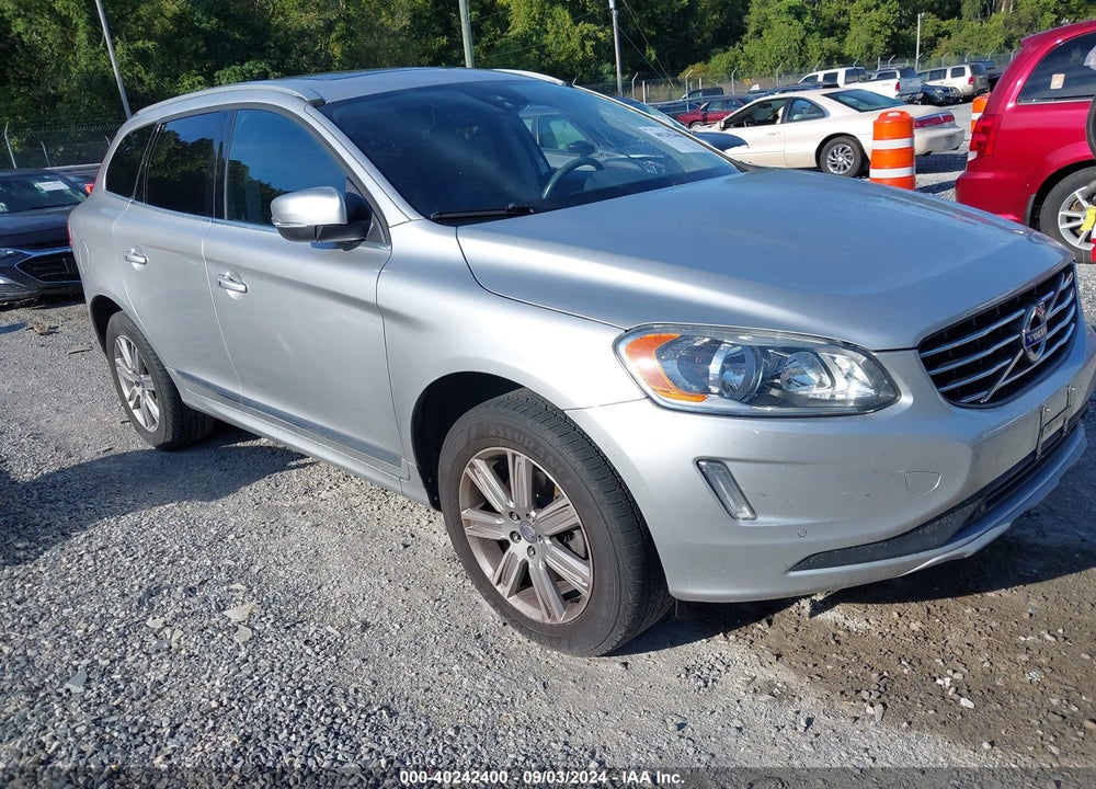 2017 VOLVO XC60 T5 INSCRIPTION VIN: YV440MRU0H2032216