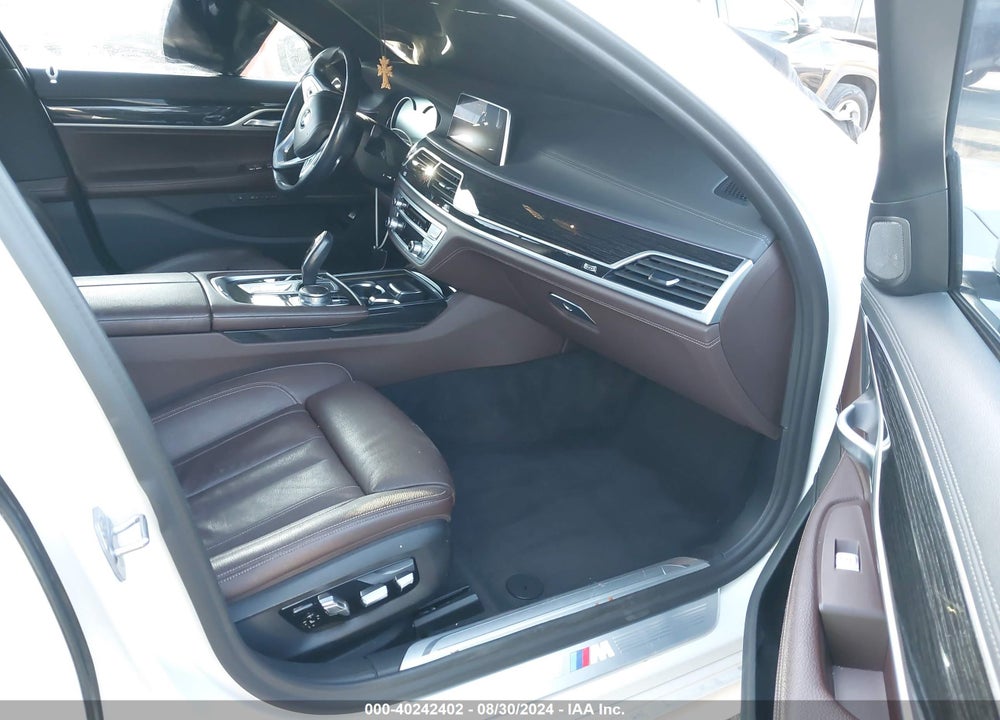 2019 BMW 740I VIN: WBA7E2C57KB454186