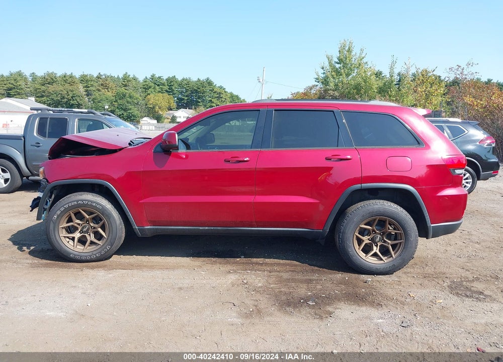 2014 JEEP GRAND CHEROKEE LAREDO VIN: 1C4RJFAG4EC392196