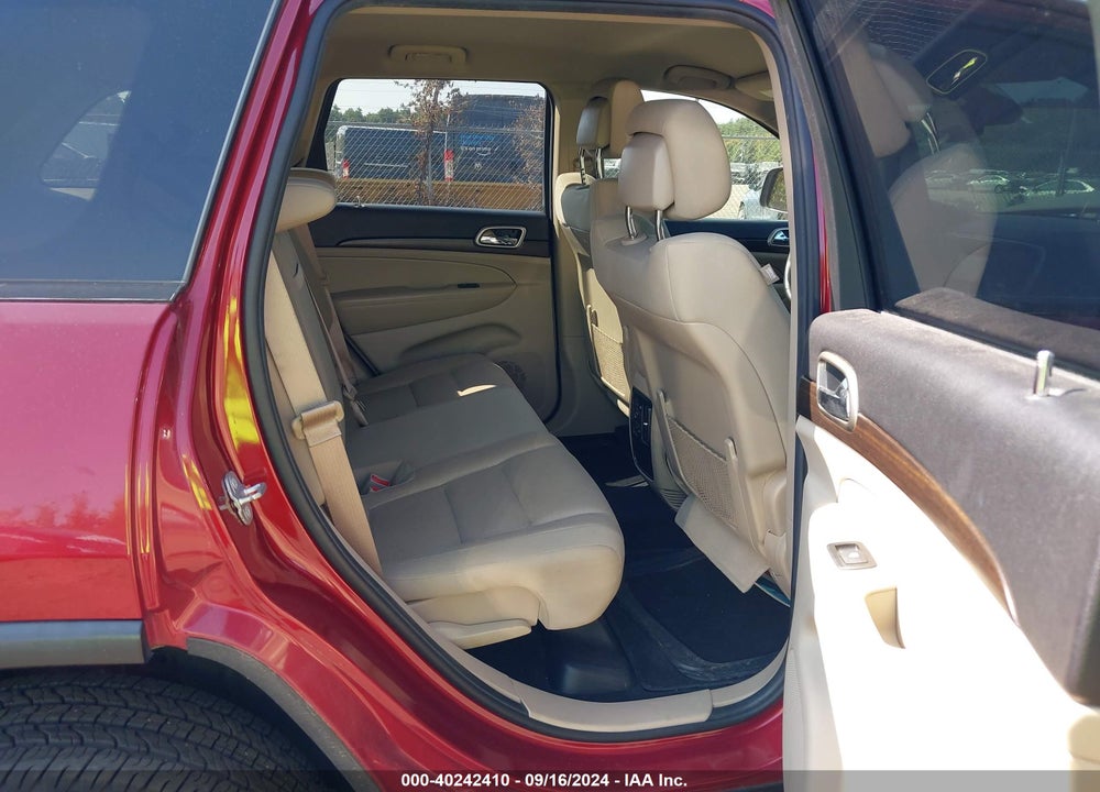 2014 JEEP GRAND CHEROKEE LAREDO VIN: 1C4RJFAG4EC392196