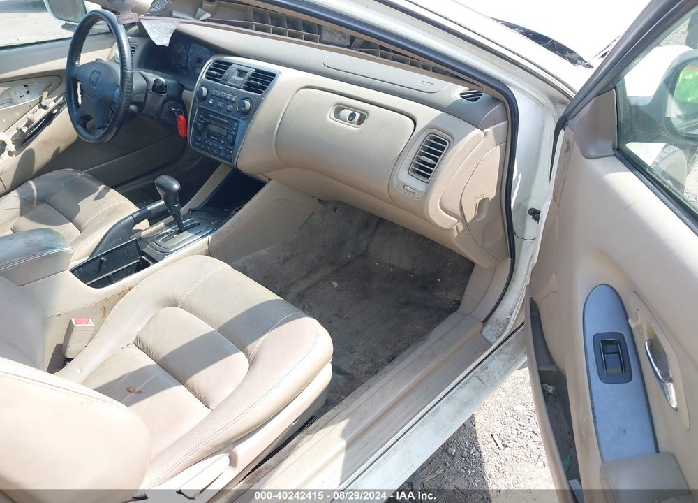 2002 HONDA ACCORD 2.3 EX VIN: 1HGCG32732A002957