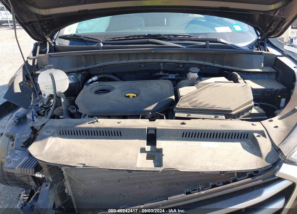 2017 HYUNDAI TUCSON SE VIN: KM8J3CA47HU262810