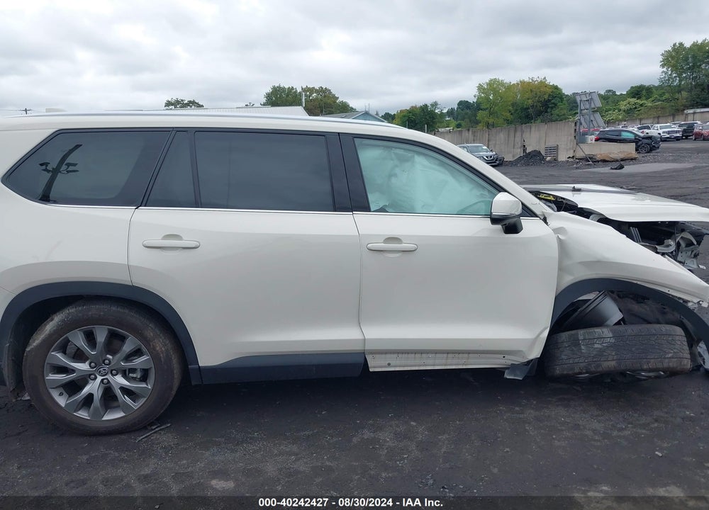 2024 TOYOTA GRAND HIGHLANDER HYBRID LIMITED VIN: 5TDACAB52RS006595
