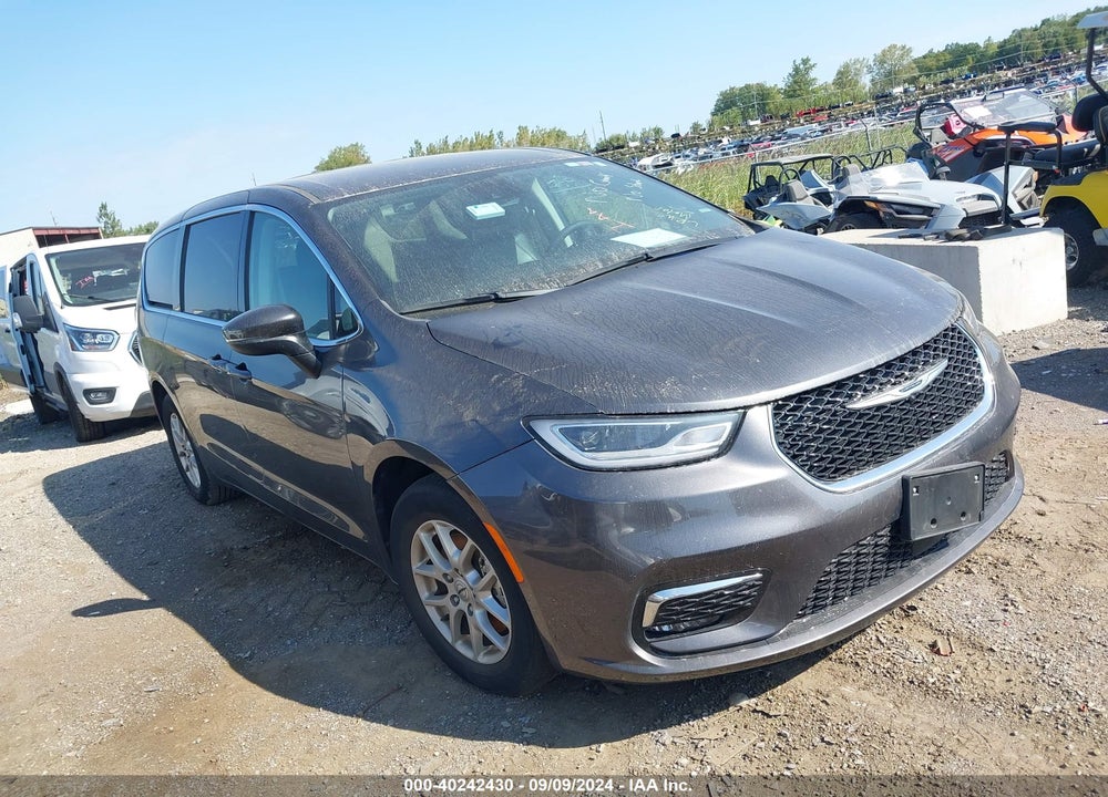 2023 CHRYSLER PACIFICA TOURING L VIN: 2C4RC1BG0PR531259