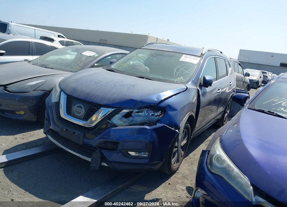 2017 NISSAN ROGUE SL VIN: 5N1AT2MT2HC860130