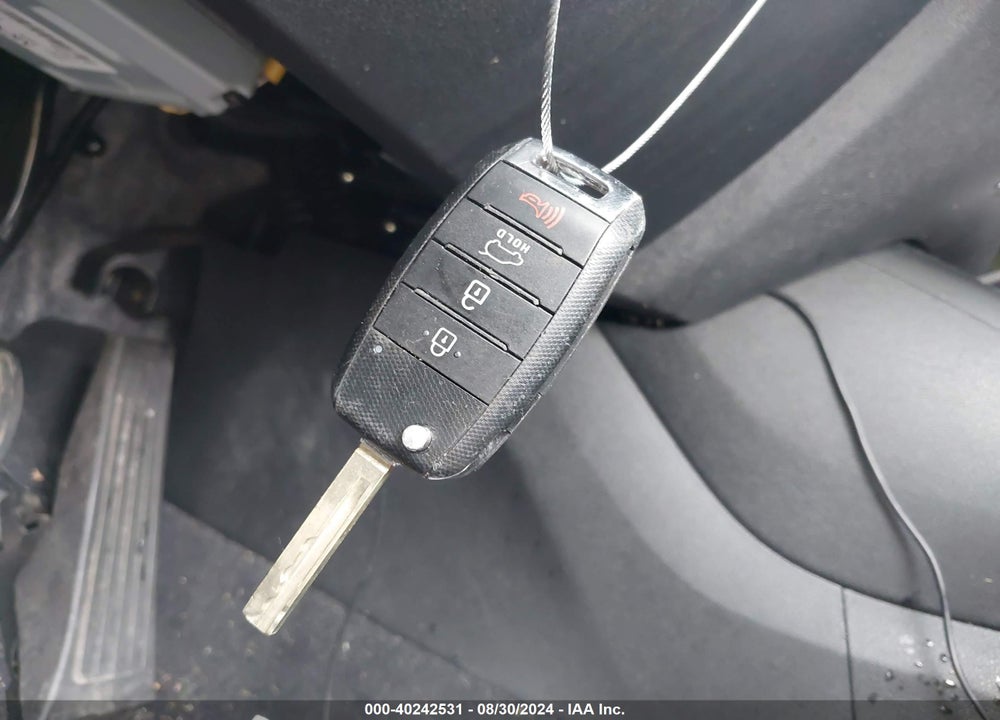 2020 KIA SORENTO 2.4L LX VIN: 5XYPGDA38LG637873