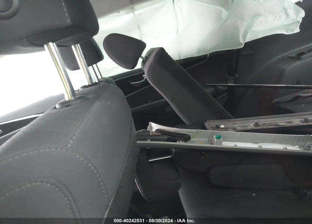 2020 KIA SORENTO 2.4L LX VIN: 5XYPGDA38LG637873