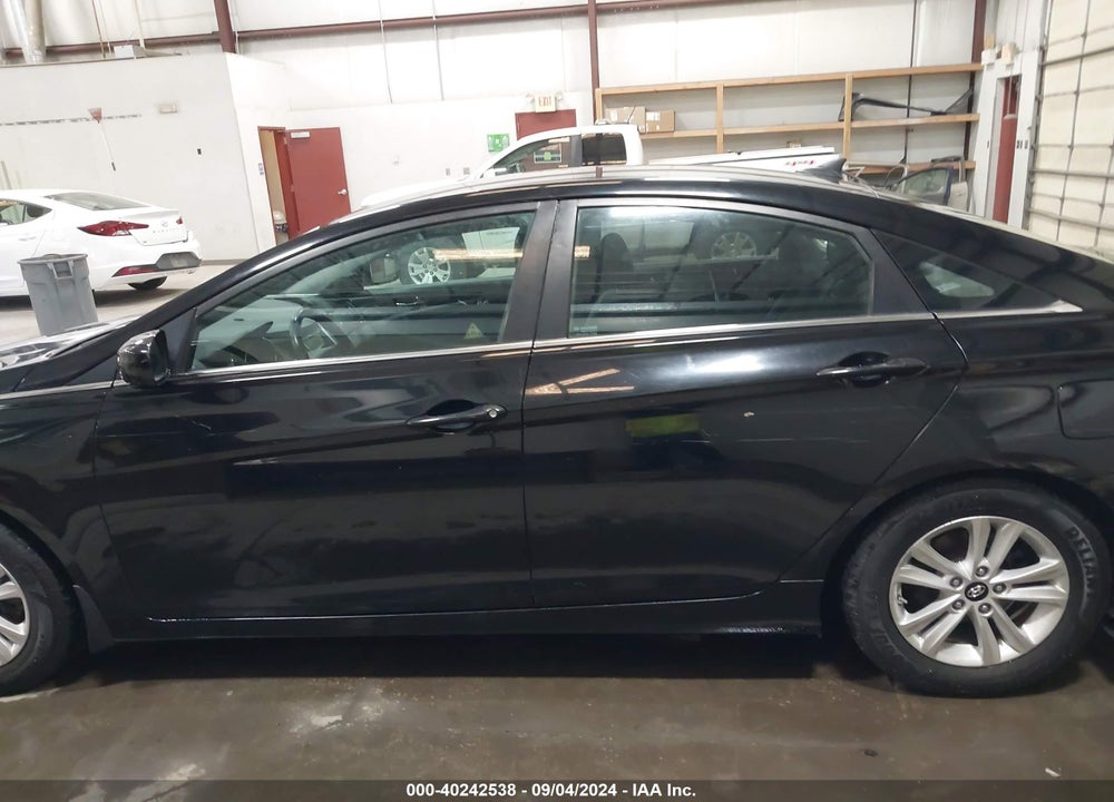 2011 HYUNDAI SONATA GLS VIN: 5NPEB4AC7BH089975