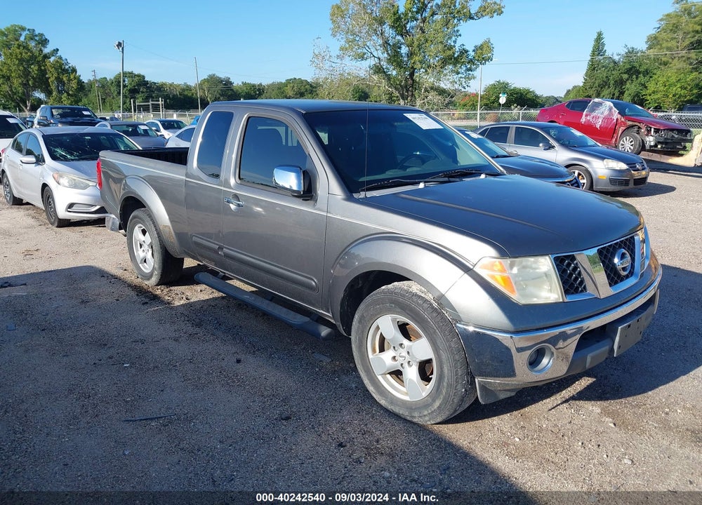 2008 NISSAN FRONTIER LE VIN: 1N6AD06U88C417795