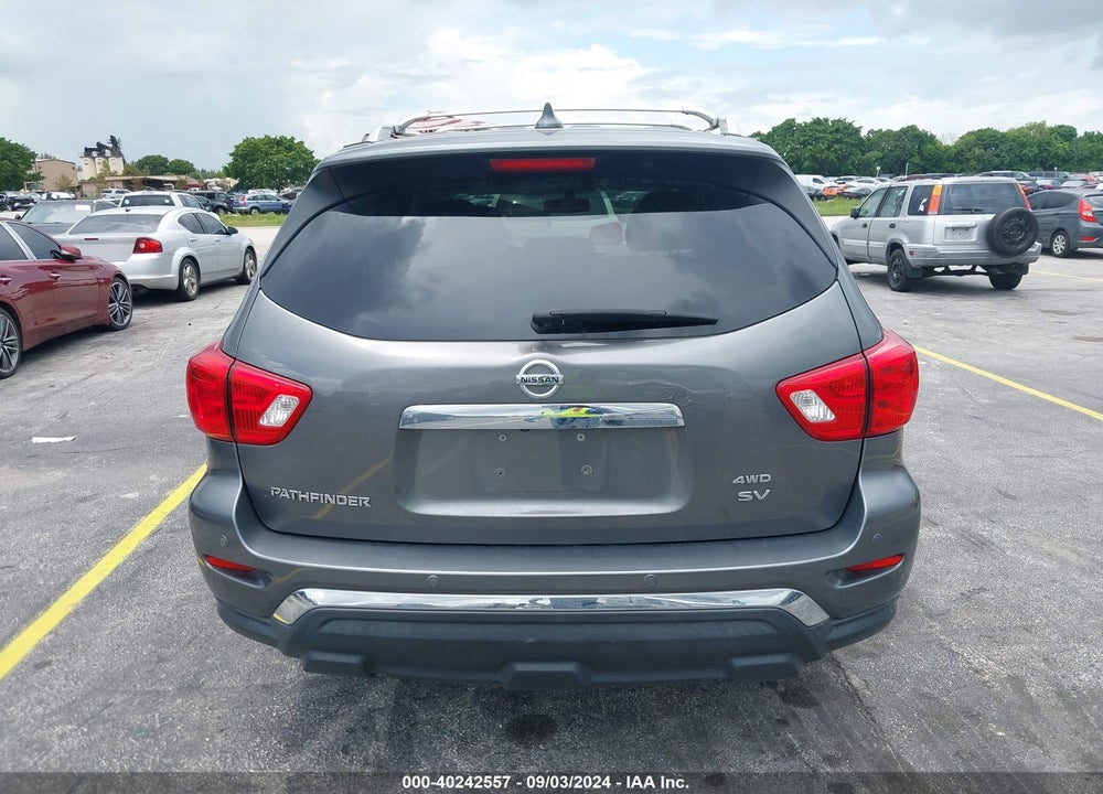 2019 NISSAN PATHFINDER SV VIN: 5N1DR2MMXKC637555