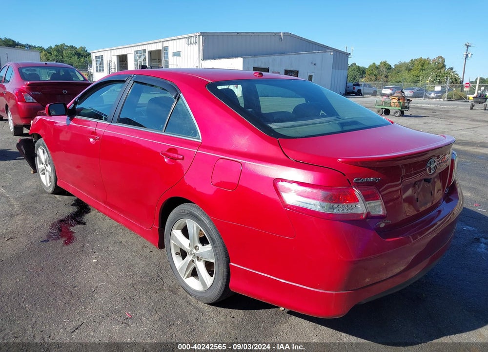 2011 TOYOTA CAMRY SE VIN: 4T1BF3EK8BU720382