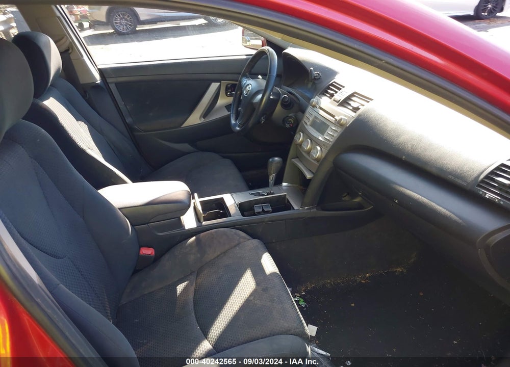 2011 TOYOTA CAMRY SE VIN: 4T1BF3EK8BU720382