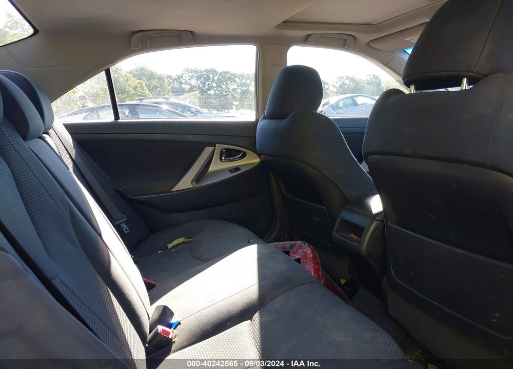 2011 TOYOTA CAMRY SE VIN: 4T1BF3EK8BU720382
