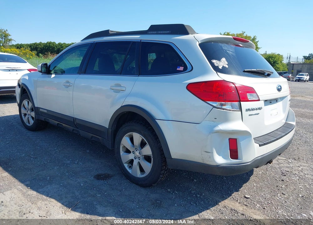 2011 SUBARU OUTBACK 2.5I PREMIUM VIN: 4S4BRBGC3B3441693