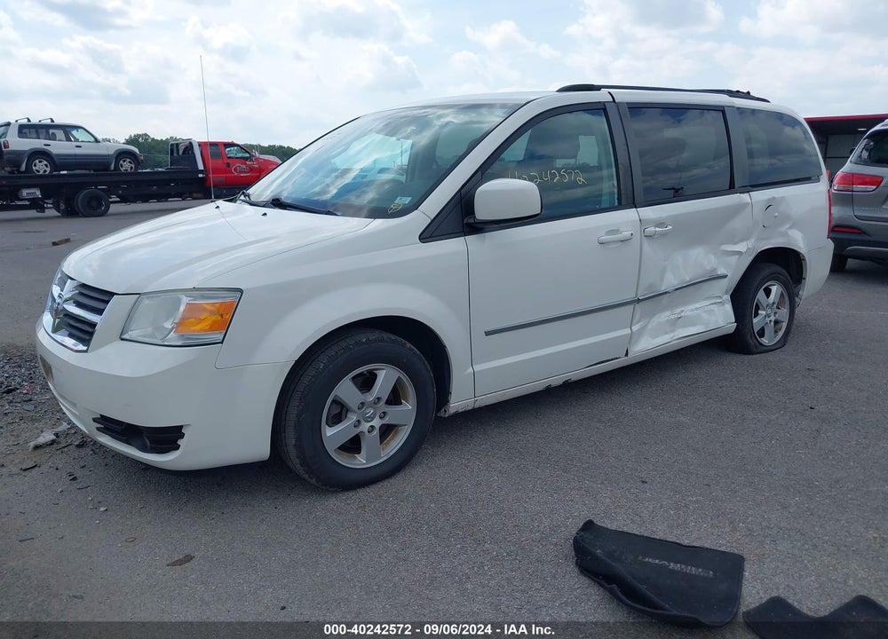 2010 DODGE GRAND CARAVAN VIN: 2D4RN5D15AR317808