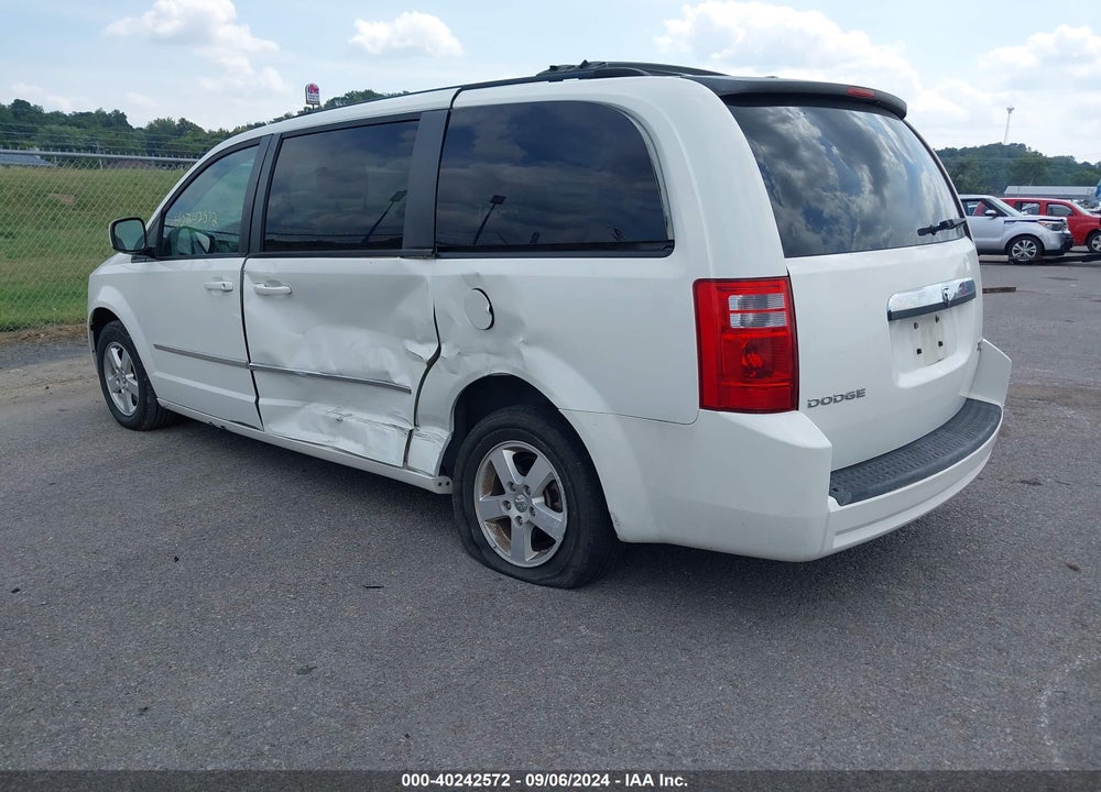 2010 DODGE GRAND CARAVAN VIN: 2D4RN5D15AR317808
