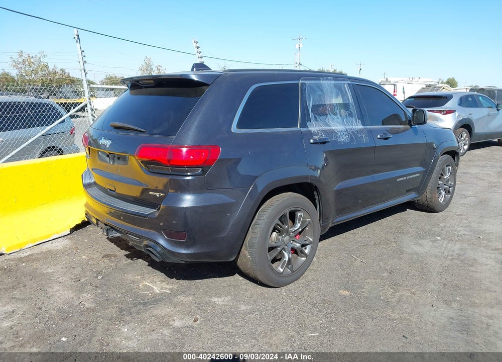 2015 JEEP GRAND CHEROKEE SRT VIN: 1C4RJFDJ9FC683155