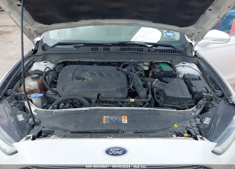 2014 FORD FUSION SE VIN: 3FA6P0HD7ER375667