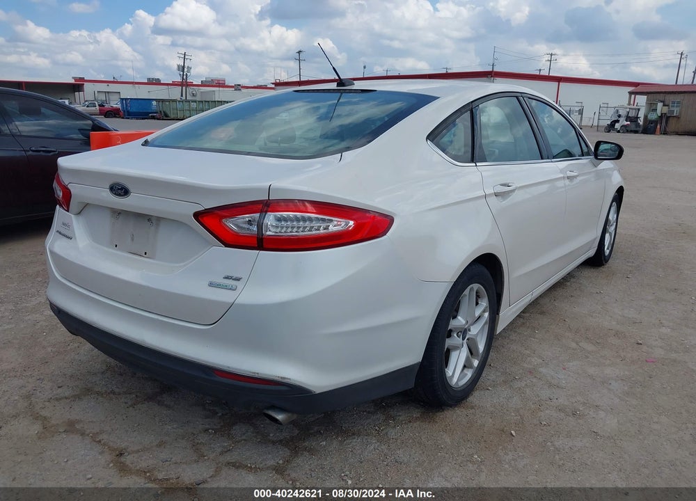 2014 FORD FUSION SE VIN: 3FA6P0HD7ER375667