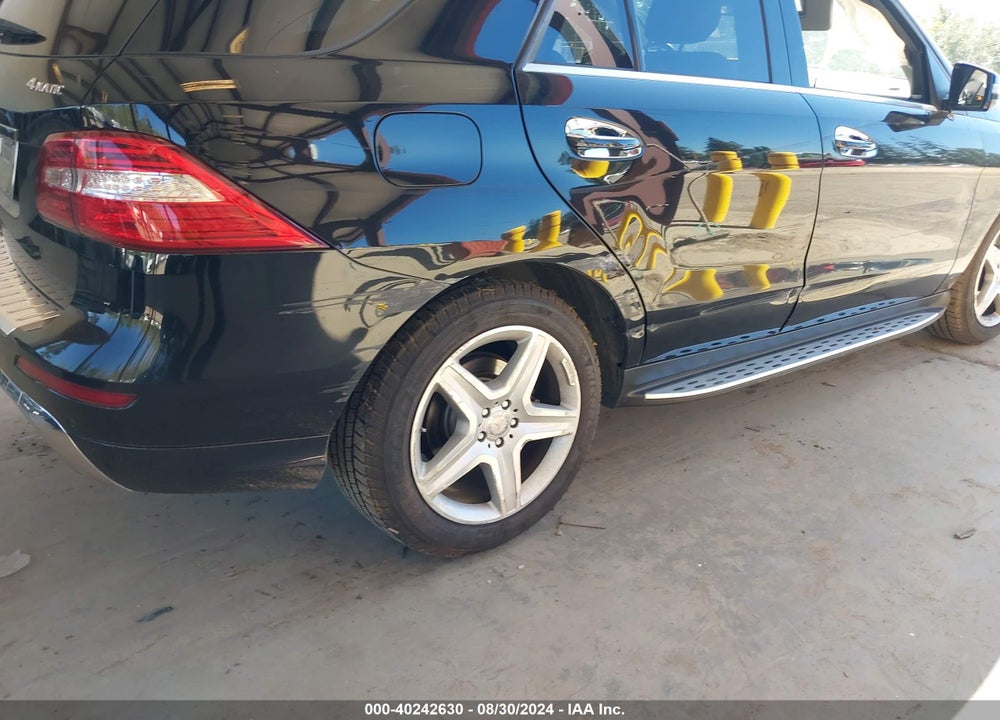 2014 MERCEDES-BENZ ML 550 4MATIC VIN: 4JGDA7DB6EA376721