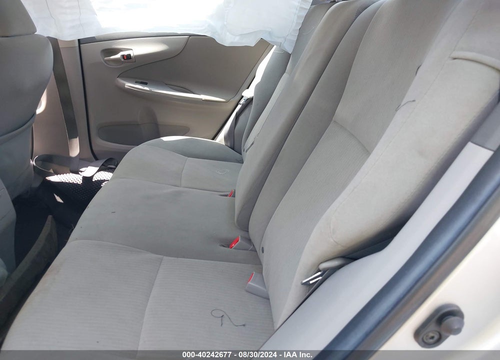 2010 TOYOTA COROLLA LE VIN: 1NXBU4EEXAZ380205