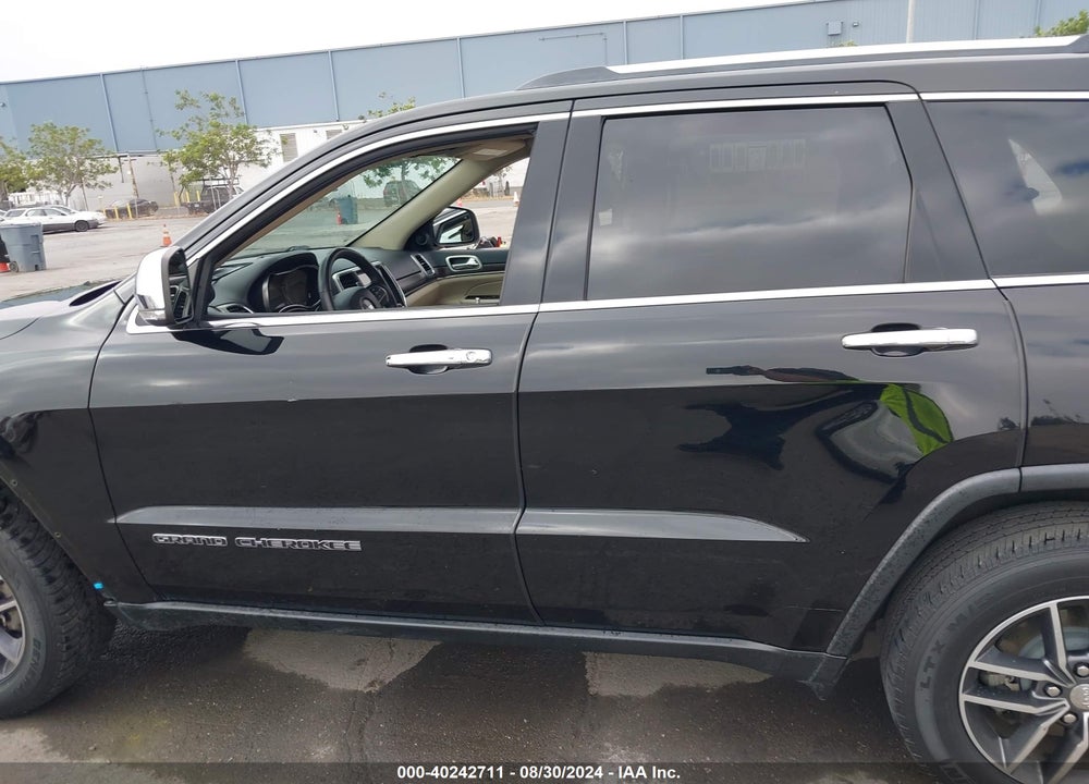 2017 JEEP GRAND CHEROKEE LIMITED 4X2 VIN: 1C4RJEBG9HC813388
