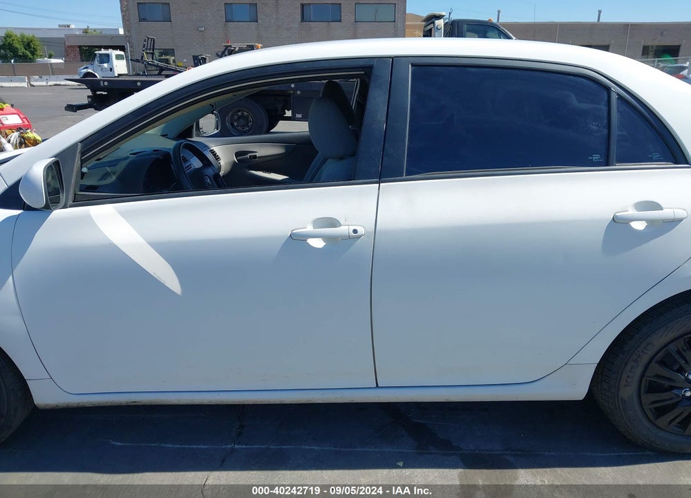 2011 TOYOTA COROLLA LE VIN: 2T1BU4EE7BC679847