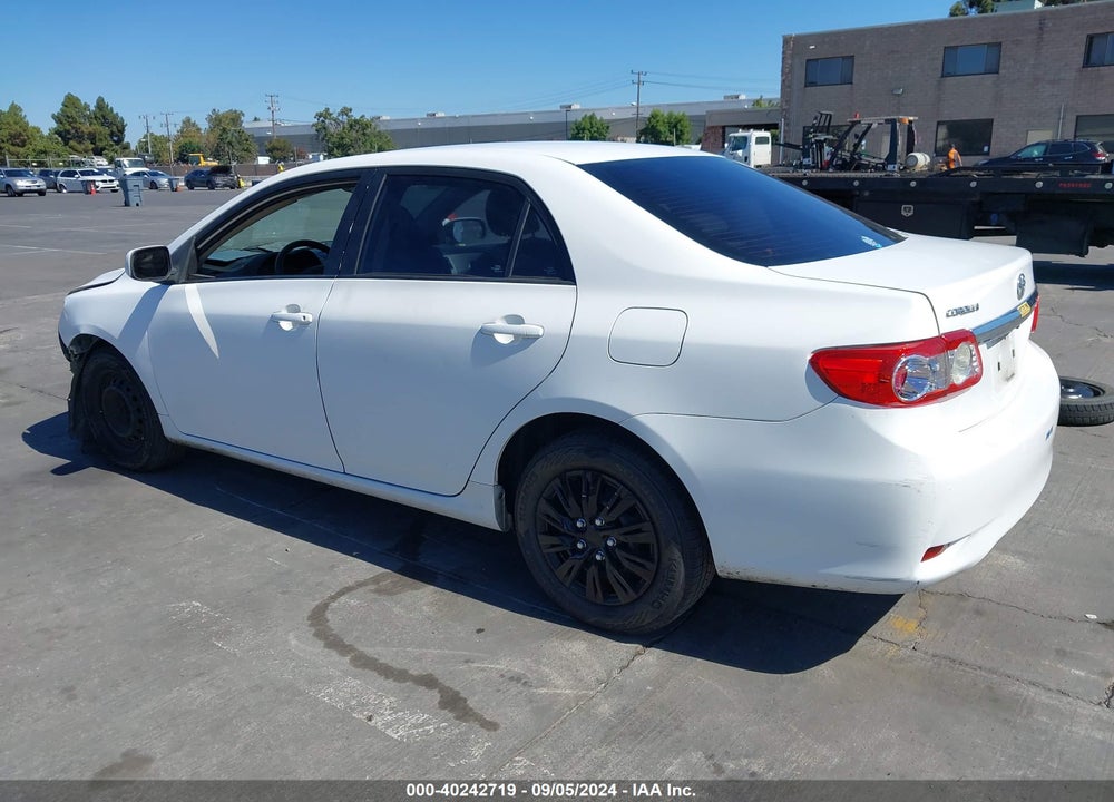 2011 TOYOTA COROLLA LE VIN: 2T1BU4EE7BC679847