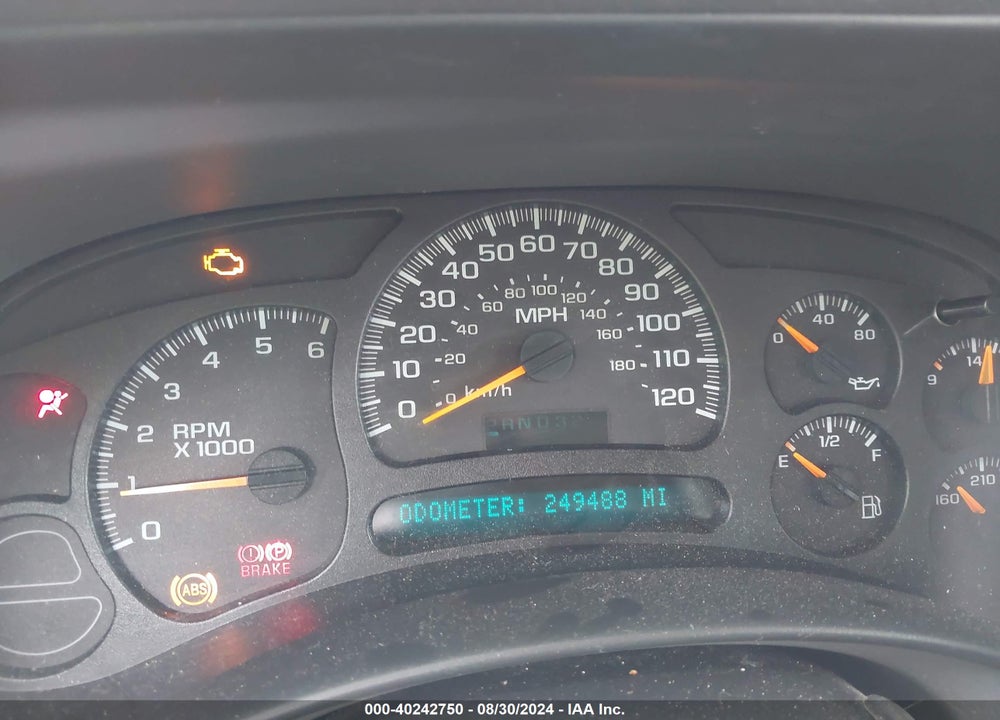 2005 CHEVROLET TAHOE LT VIN: 1GNEC13T75R162677