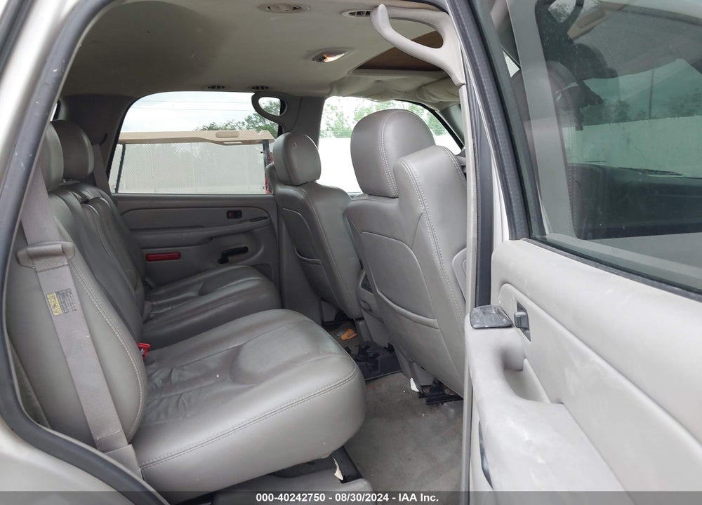 2005 CHEVROLET TAHOE LT VIN: 1GNEC13T75R162677