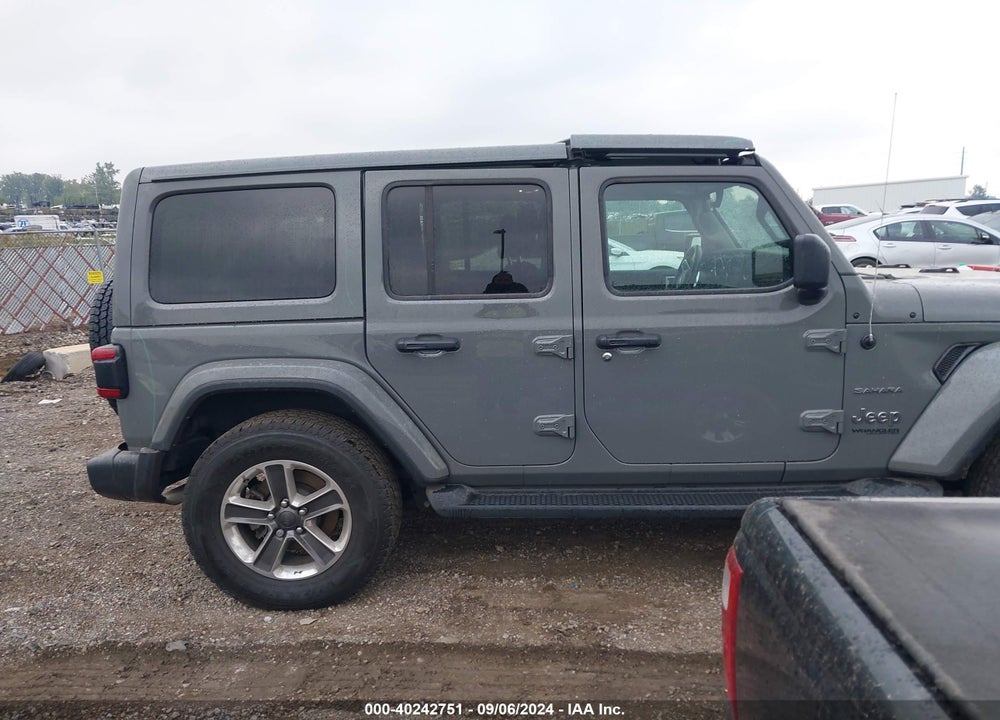 2021 JEEP WRANGLER UNLIMITED SAHARA 4X4 VIN: 1C4HJXEG7MW762954
