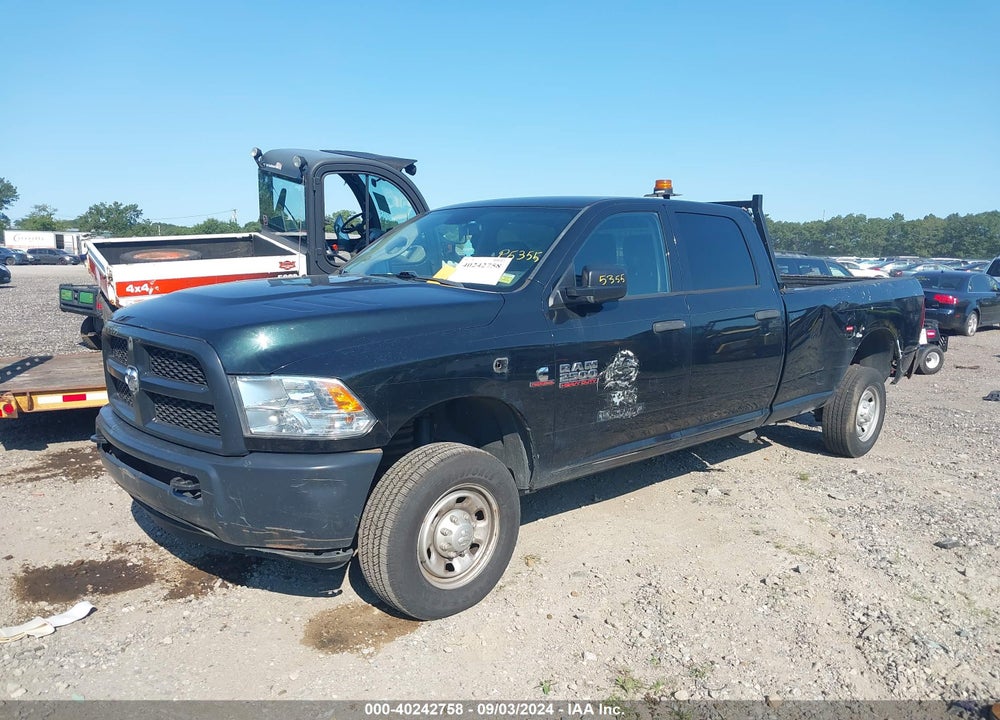 2017 RAM 2500 TRADESMAN 4X4 8' BOX VIN: 3C6UR5HL1HG720392