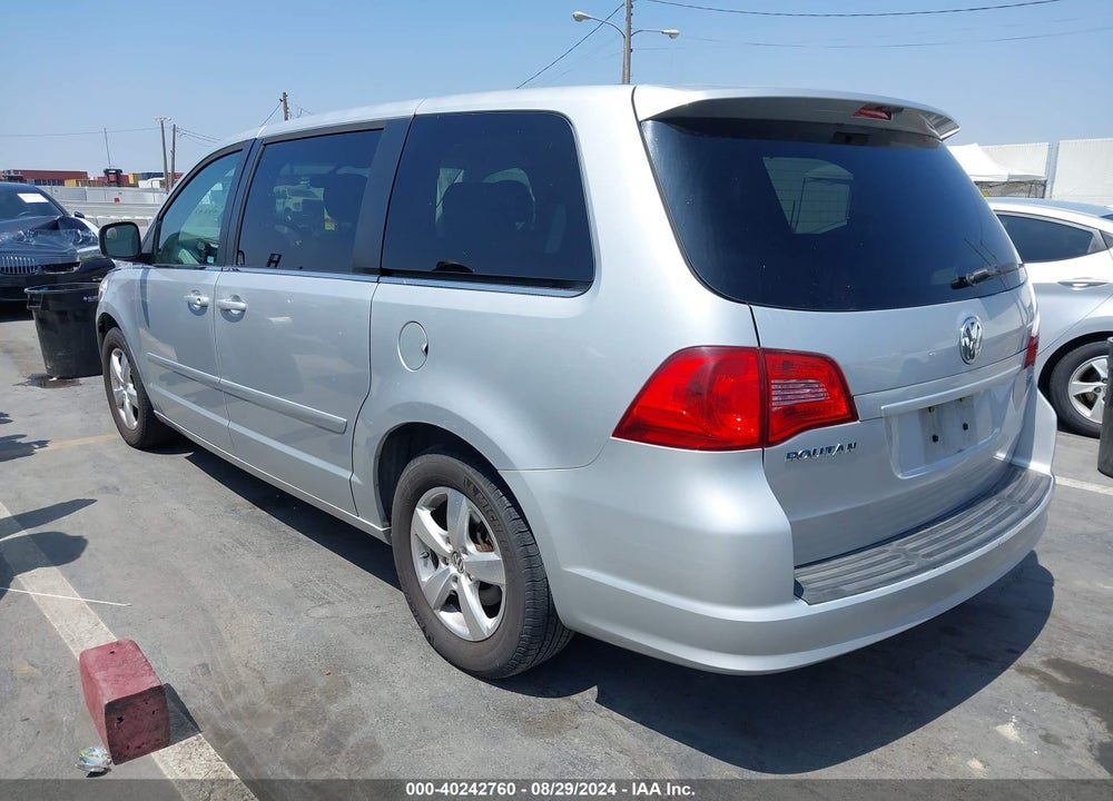 2009 VOLKSWAGEN ROUTAN SEL VIN: 2V8HW54X49R517704
