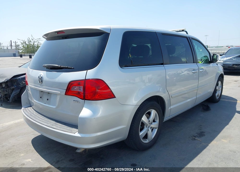 2009 VOLKSWAGEN ROUTAN SEL VIN: 2V8HW54X49R517704