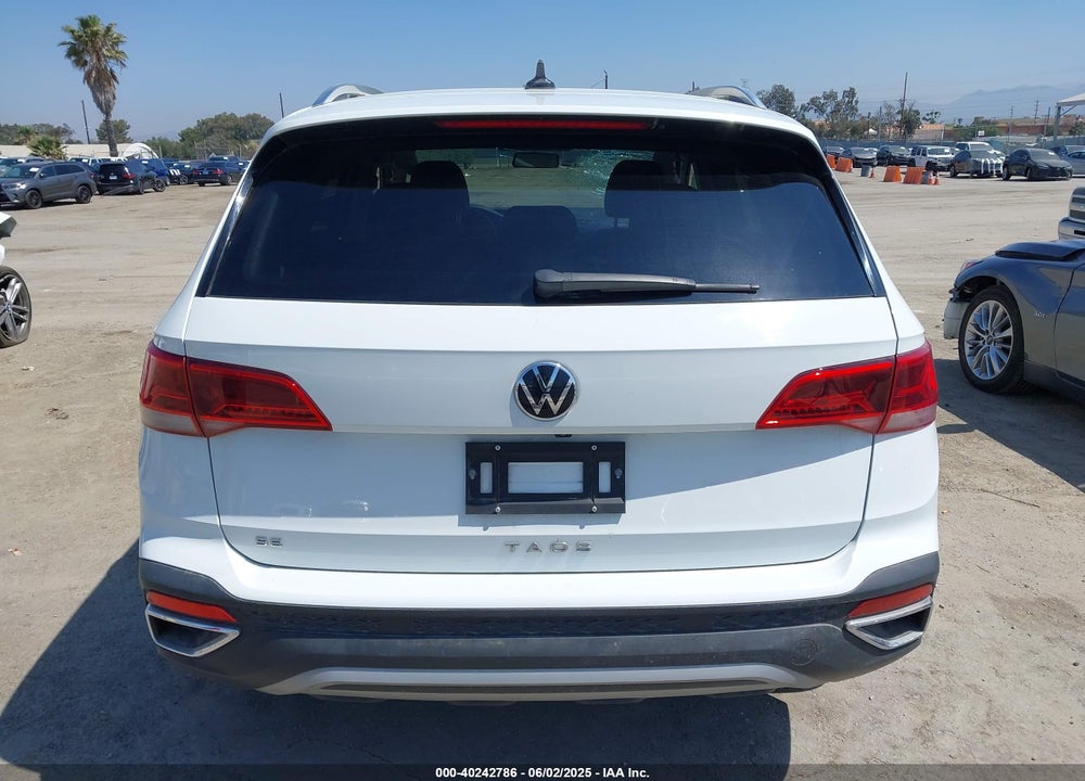 2022 VOLKSWAGEN TAOS VIN: 3VVRX7B22NM074620