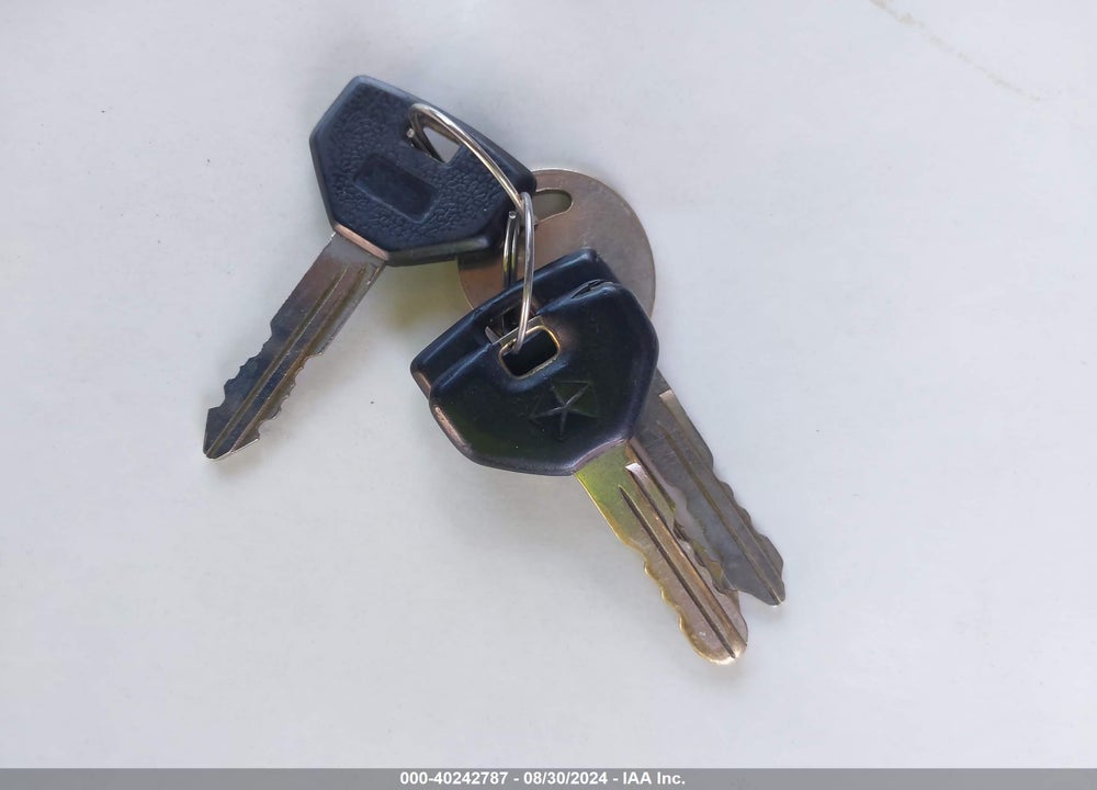 1993 JEEP GRAND CHEROKEE LAREDO VIN: 1J4GZ58Y0PC627764