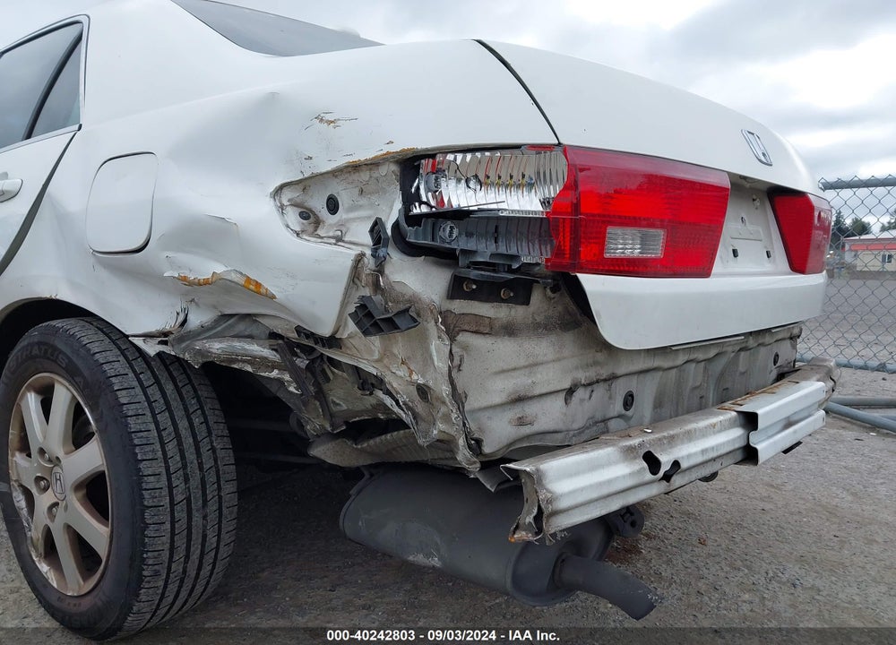 2005 HONDA ACCORD 3.0 EX VIN: 1HGCM66595A078528