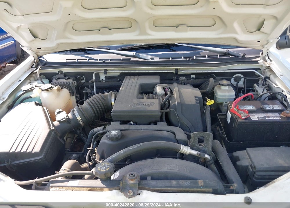 2004 CHEVROLET COLORADO LS VIN: 1GCCS196848201365