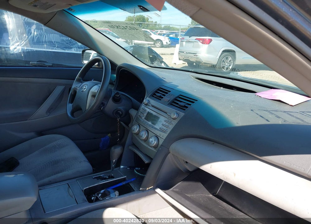 2011 TOYOTA CAMRY LE VIN: 4T1BF3EK6BU738329