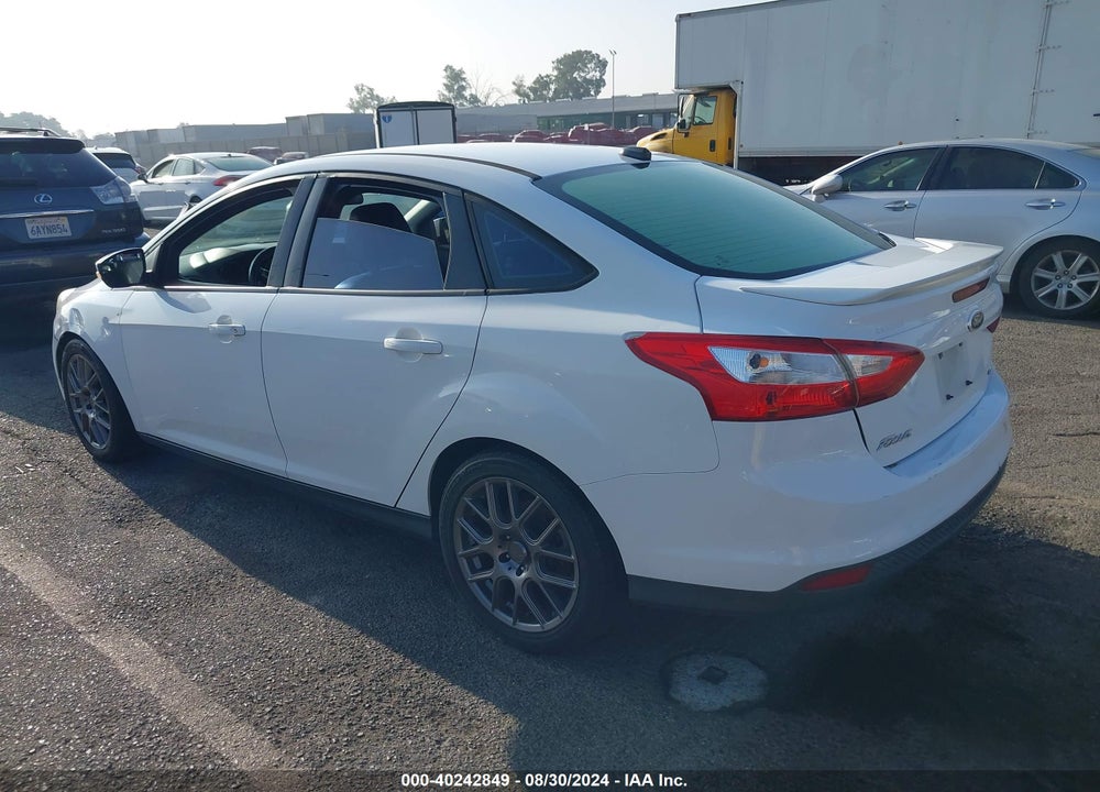 2013 FORD FOCUS VIN: 1FADP3F27DL252720