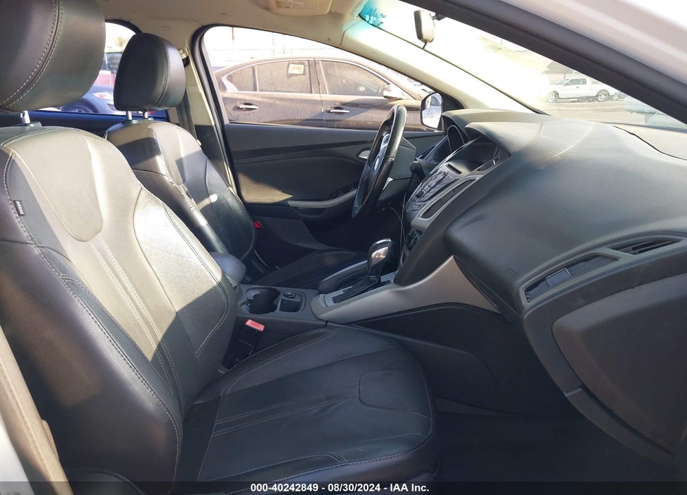 2013 FORD FOCUS VIN: 1FADP3F27DL252720