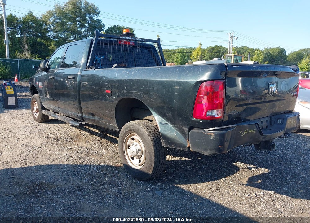 2017 RAM 2500 TRADESMAN 4X4 8' BOX VIN: 3C6TR5HT9HG704260