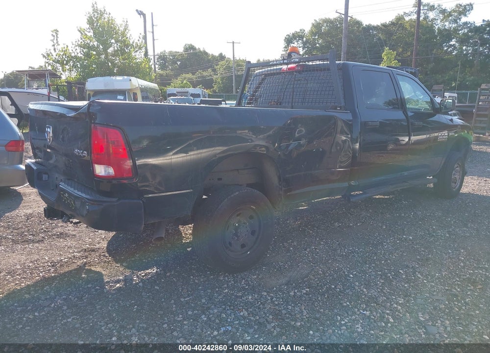 2017 RAM 2500 TRADESMAN 4X4 8' BOX VIN: 3C6TR5HT9HG704260