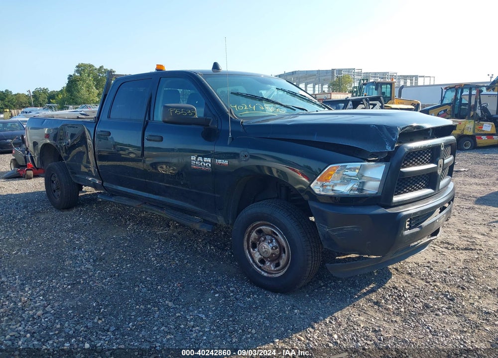 2017 RAM 2500 TRADESMAN 4X4 8' BOX VIN: 3C6TR5HT9HG704260