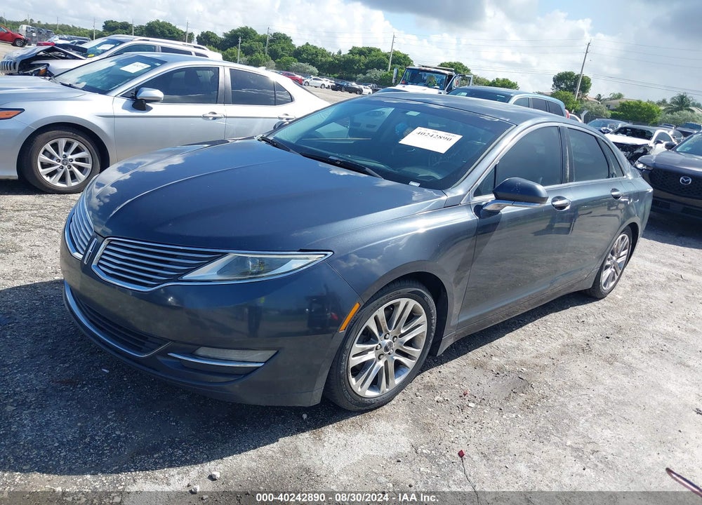 2014 LINCOLN MKZ VIN: 3LN6L2GK9ER828197