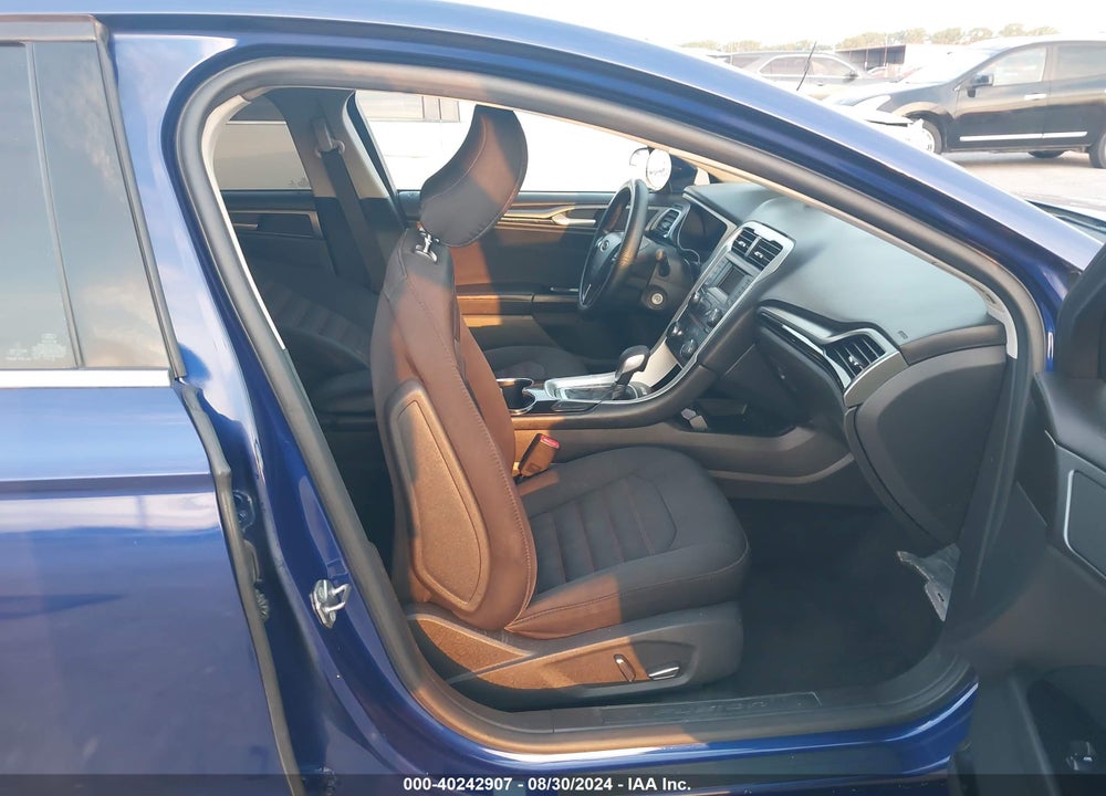 2015 FORD FUSION SE VIN: 3FA6P0H71FR304508