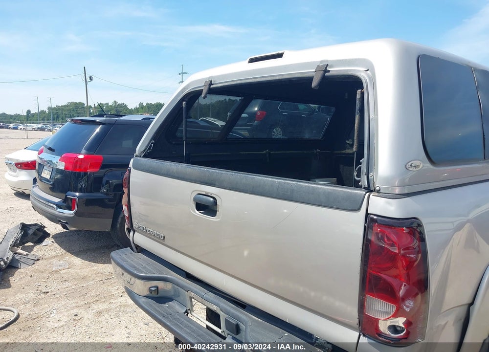 2007 CHEVROLET SILVERADO 2500HD CLASSIC LT2 VIN: 1GCHC23D07F169754