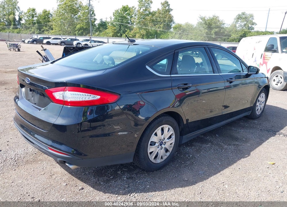 2014 FORD FUSION S VIN: 3FA6P0G73ER352298