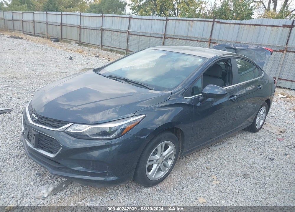 2018 CHEVROLET CRUZE LT AUTO VIN: 1G1BE5SM9J7232458